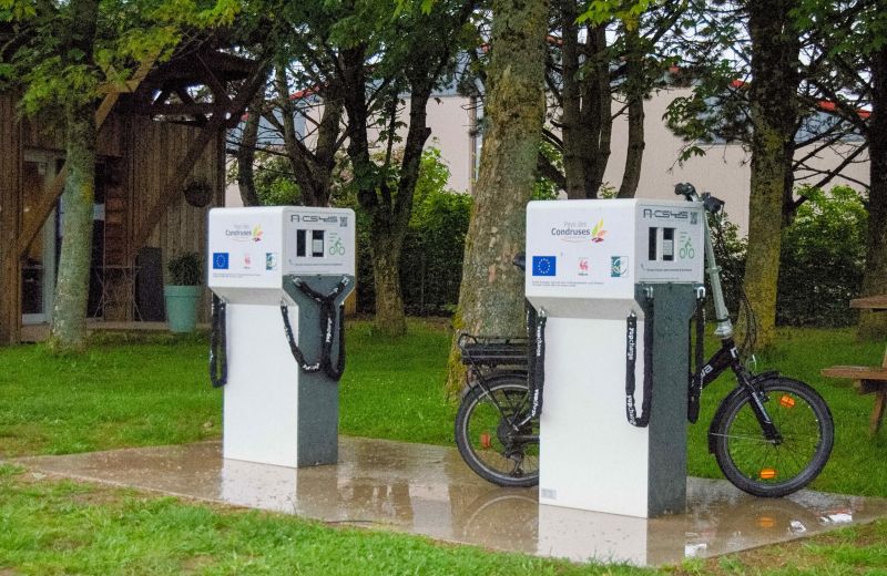 Bornes de recharge pour vélo électrique au Pays des Condruses